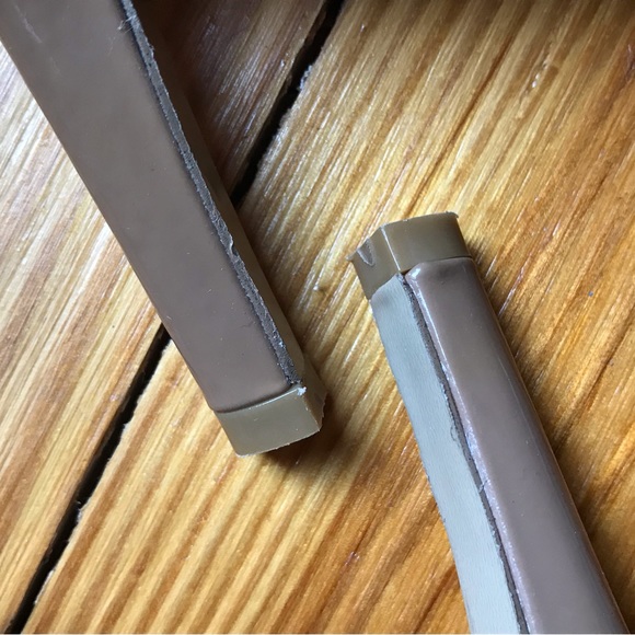 Nine West Nude Patent NW Caress Leather Heels, EUC, 8 - Picture 11 of 11